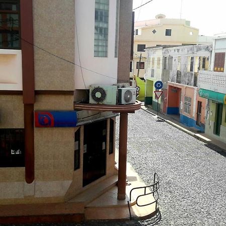 Los Cuartos Man Pretinha Tarrafal  Luaran gambar